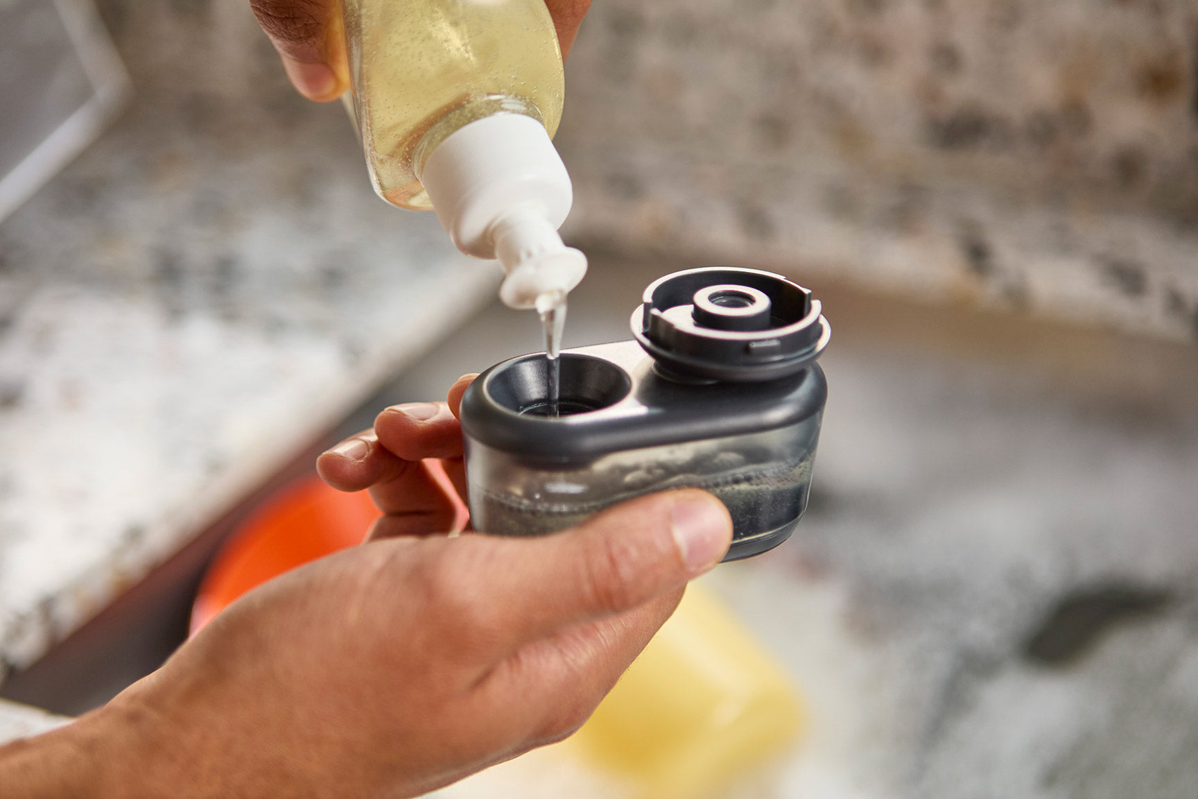 [half-width] SinkTech Compact Soap Dispensing Washing-Up Brush with Steel Stand