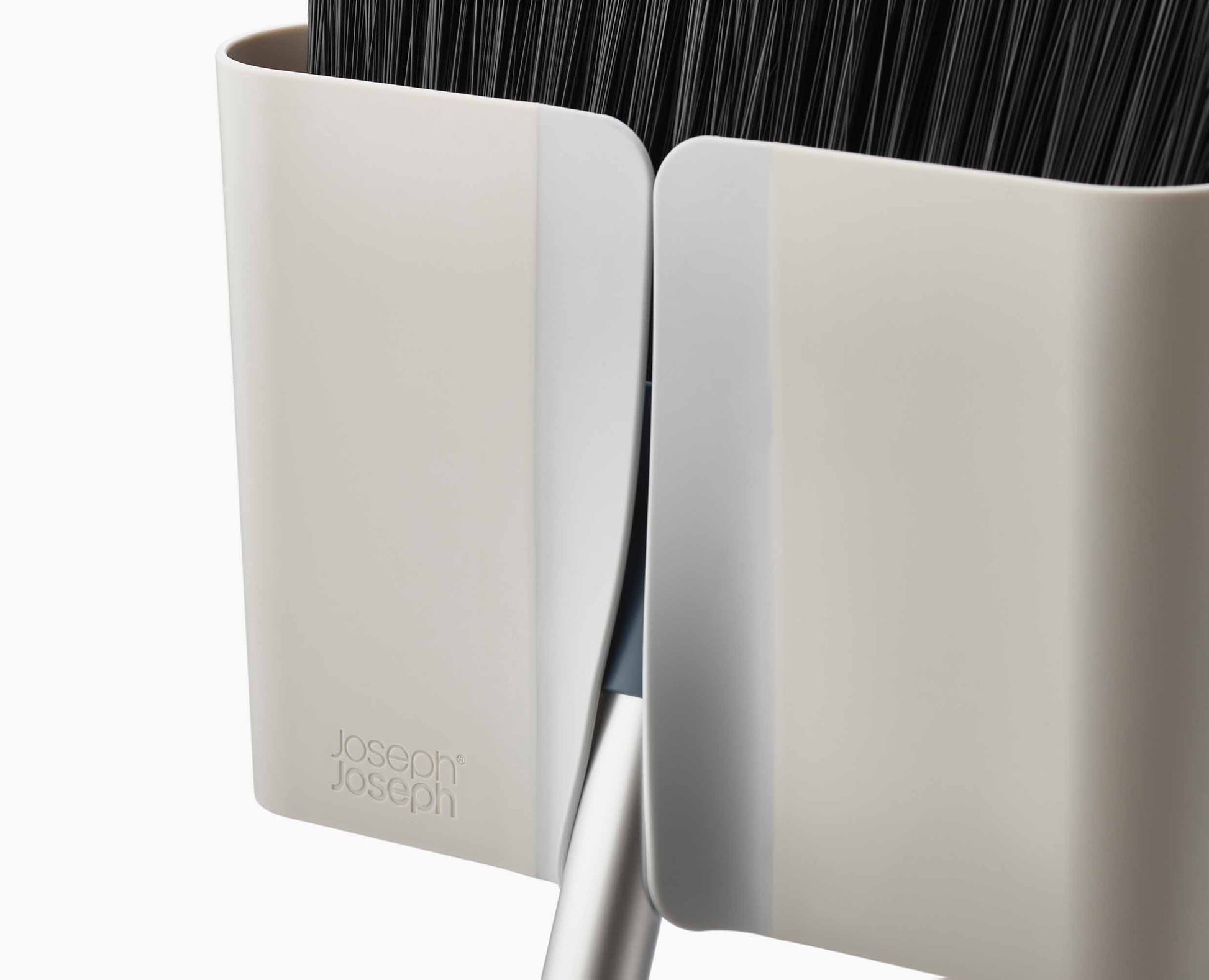 [half-width] CleanStore Wall-mounted Broom - 65002 - Image 7